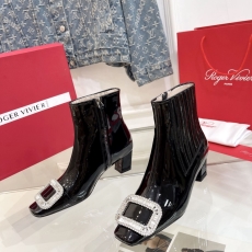 Roger Vivier Boots